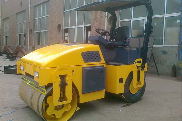 <a href='http://m.pcfuke.com' target='_blank'>壓路機</a> <a href='http://m.pcfuke.com' target='_blank'>壓路機</a>
